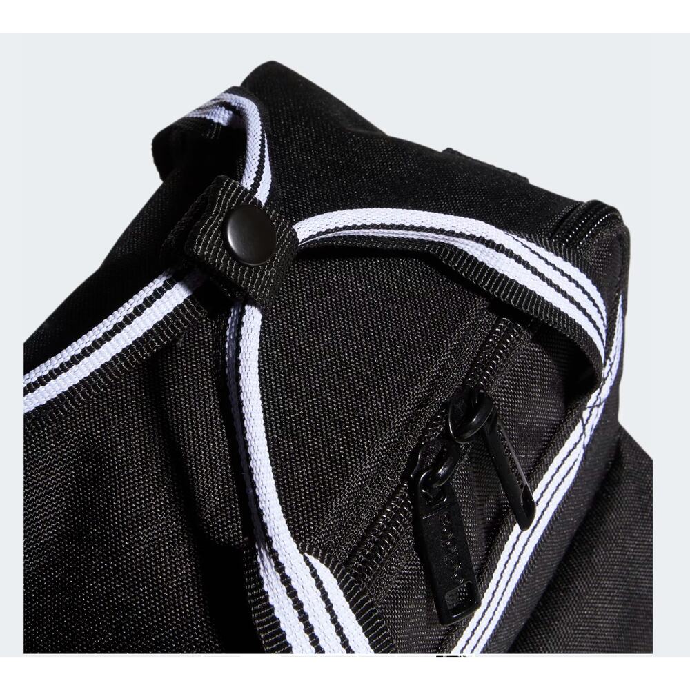 ADIDAS Squad Lunch Bag Black NWT - Picture 5 of 6